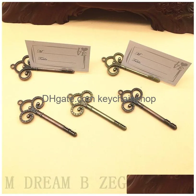 retro key place card holder antique bronze copper key table number stands table card holder wedding decoration