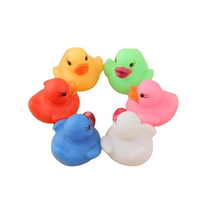 mini flashing ducks led lighted toys baby bath toys glow toys kids bathtub luminous floating ducks 461 y2