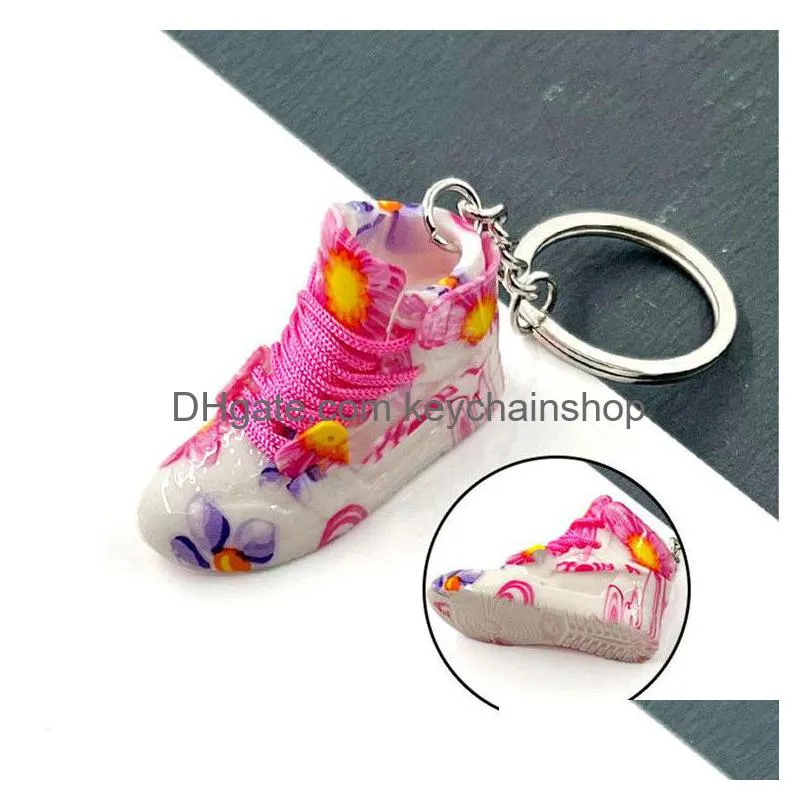 designer creative shoe key chain color pattern sneaker pendant key ring fashion bag pendant american doll shoes toys