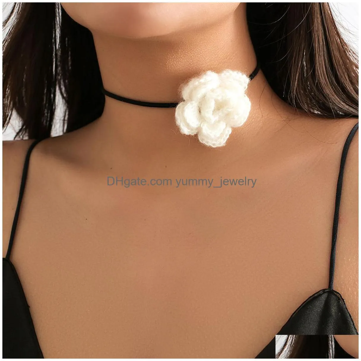 Vintage Floral Choker Necklace With Big Flower Design In Black Fabric  Victorian Style String Wrap Tie For Women Cute Y Boho Jewelry From  Yummy_jewelry, $3.86