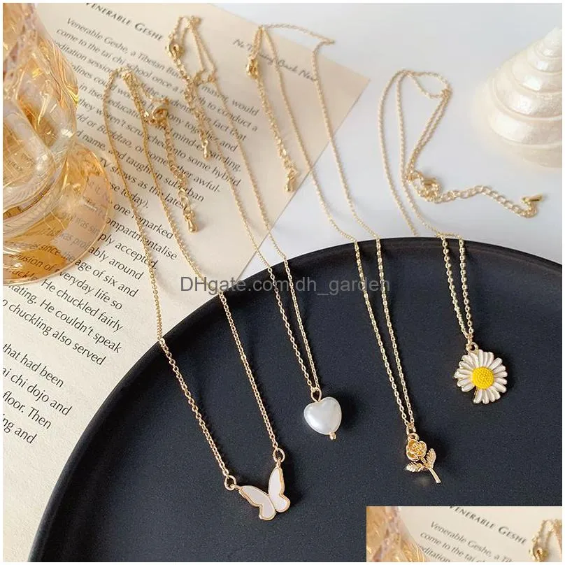 fashion and small  necklaces for women daisy flower pendant metal rose necklace butterfly clavicle chain