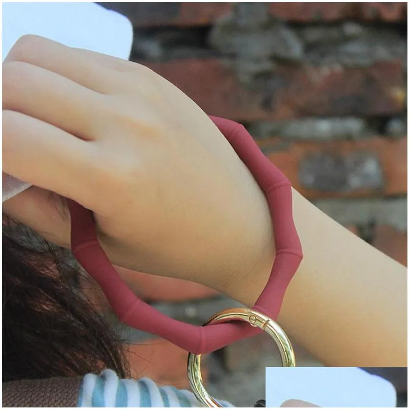 s1176 women girls silicone bracelet outdoor sports key ring bangle keyring circle keychain wristlet keyrings jewelry 49 t2