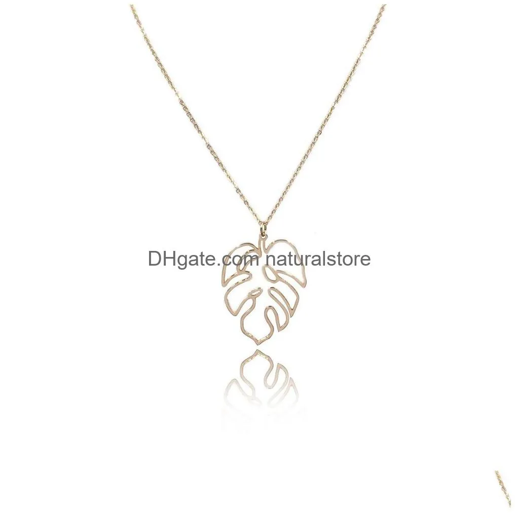 fashion gold color hollow carving bananas leaf pendant with linked chain necklace for lady casual wearring