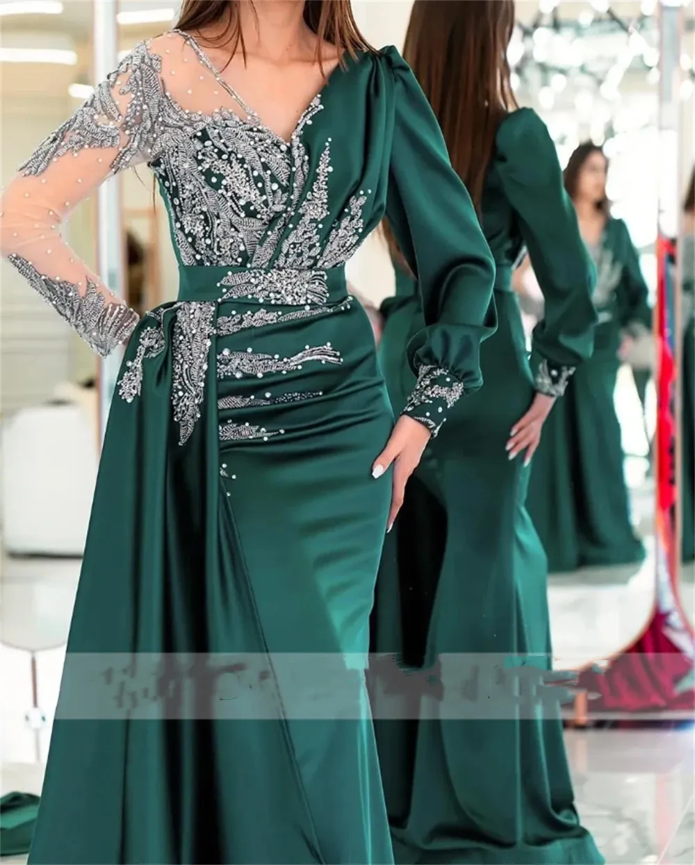 Emerald Green Satin Muslim Prom Dresses Sliver Beaded Appliques Puff Long Sleeve With Train V Neck Formal Birthday Gown
