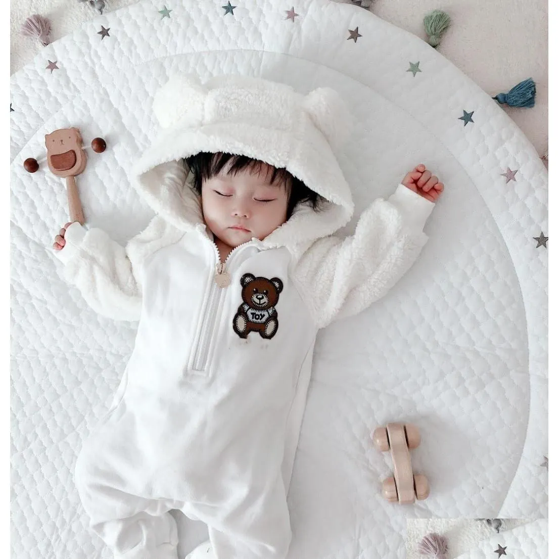  autumn born rompers baby boys girls fleece jumpsuit toddler girls winter white clothes5609202