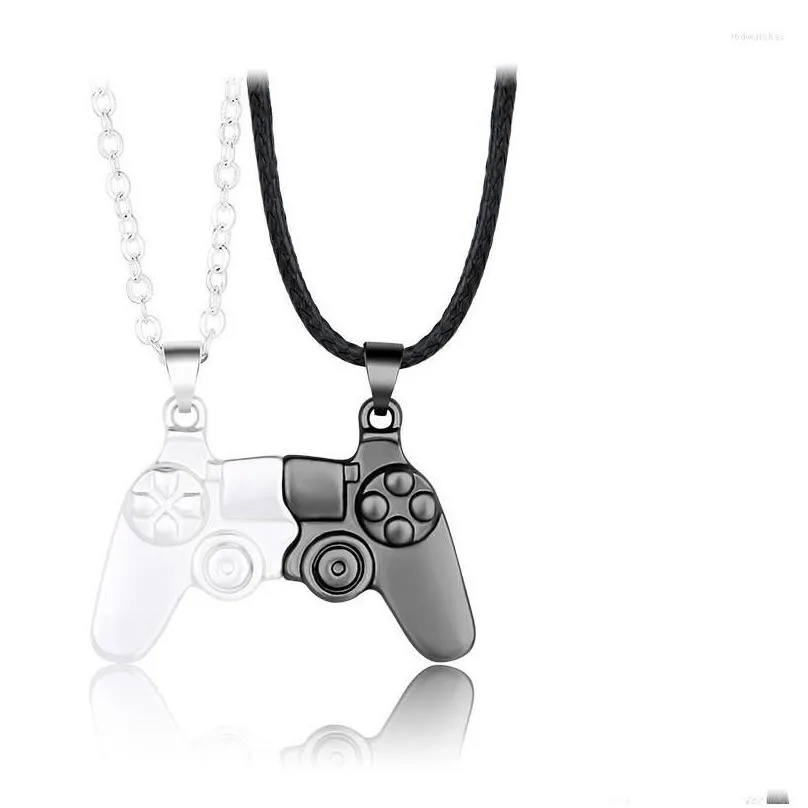 pendant necklaces 2pcs/lot ps4 game console necklace for women magnetic controller couple valentines day gift jewelry dz452