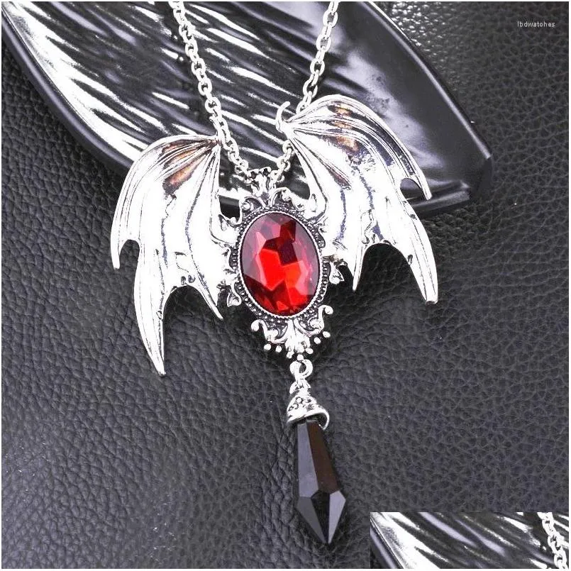 pendant necklaces retroanimal bat shape necklace womens fashion metal sliding bohemian crystal inlaid accessorie jewelry