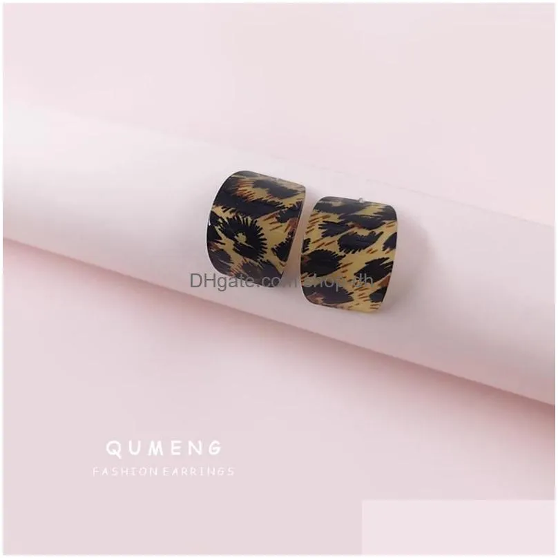 qumeng design vintage leopard printed c shape acrylic stud earrings 2021 elegant party lady trendy jewelry