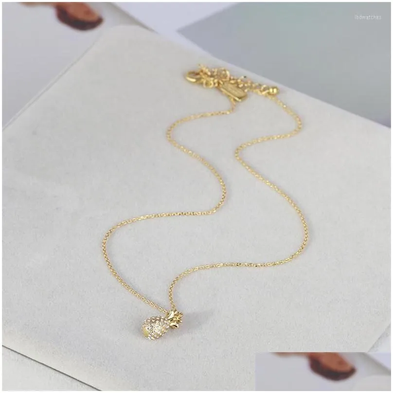 pendant necklaces european and american jewelry wholesale fashion golden pineapple texture full zircon clavicle chain female necklace