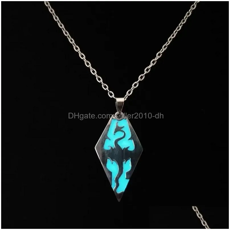 pendant necklaces complex luminous necklace retro punk dragon zinc alloy male and female wholesale