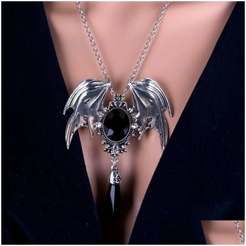 pendant necklaces retroanimal bat shape necklace womens fashion metal sliding bohemian crystal inlaid accessorie jewelry