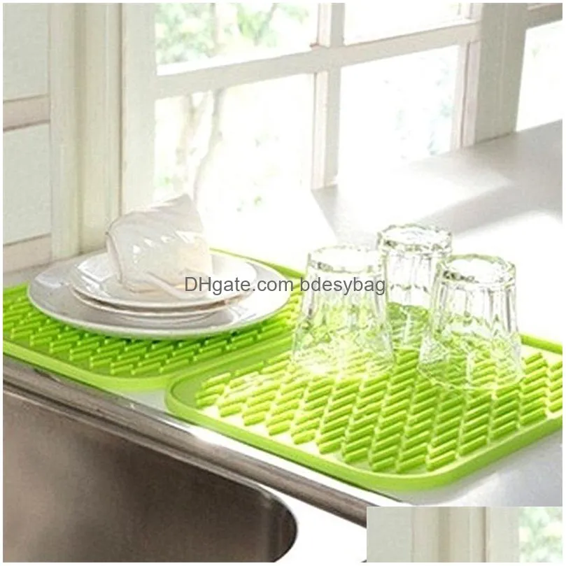 silicone pot holders mats heat resistant flexible easy to wash and dry trivets for hot dishes