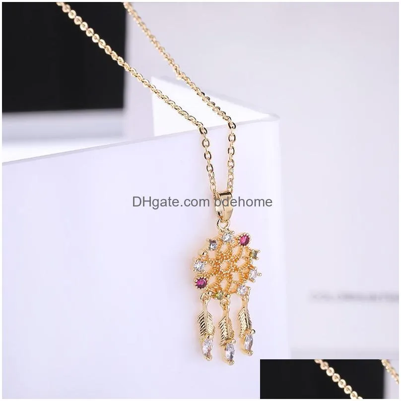 2019 new womens dream catcher leaf feather tasssel pendant necklace round hollow copper inlaid zircon clavicle chain jewelry gift