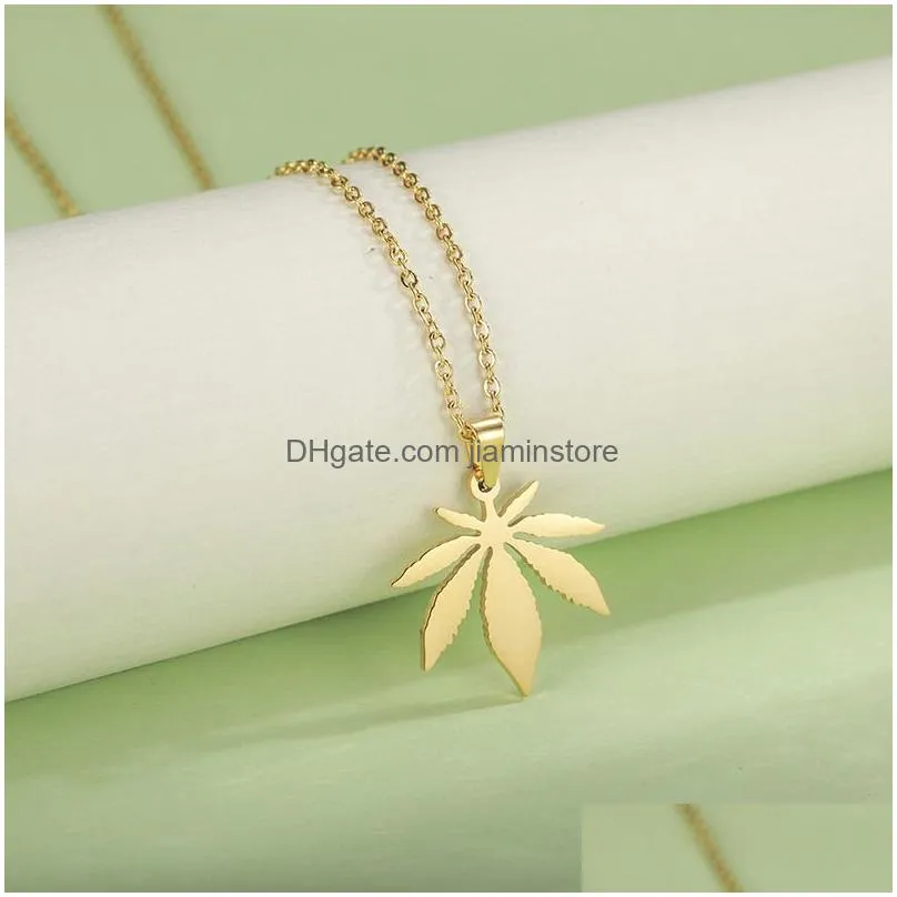 newest tide streetwearjewelry necklace for women men personality retro hip hop maple leaf pendant stainless steel accessories wholesale