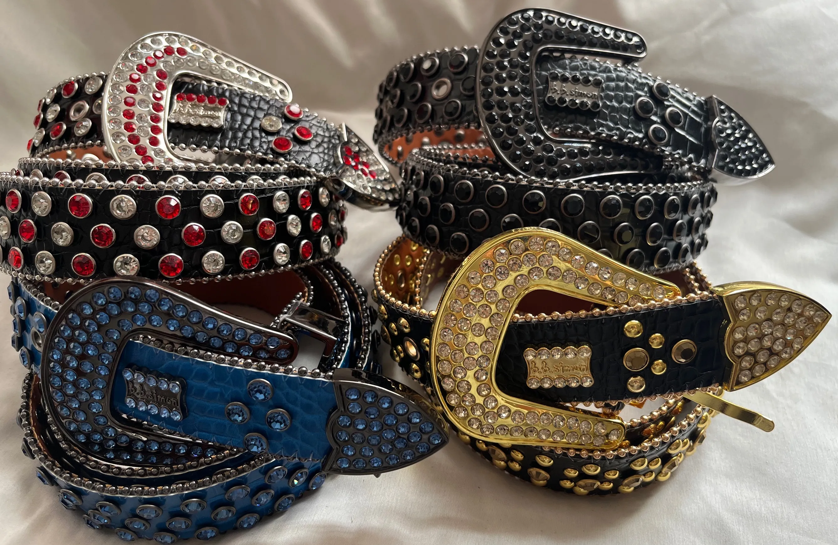 1Designer Pas Pas Pas Pas BB Simon Belt Belts Pas Mens Błyszcząca Diamentowa Czarna na czarnym niebieskim białym wielolourie z bling dhinstones jako prezentaa