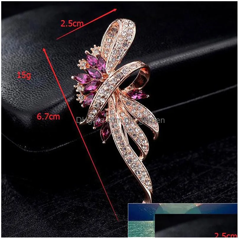 new female crystal stone brooch classic rose gold color party brooches for women dainty bridal flower love wedding brooch factory price expert design quality