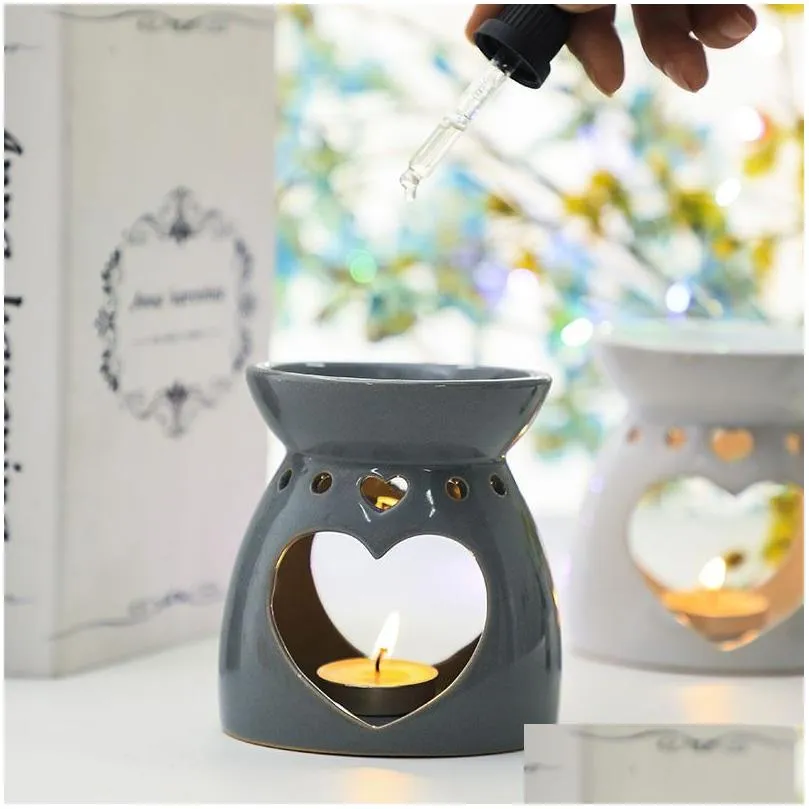 ceramic  oil lamp fragrance lamps hollow heart pattern simple candle incense burners desktop decoration 3 colors
