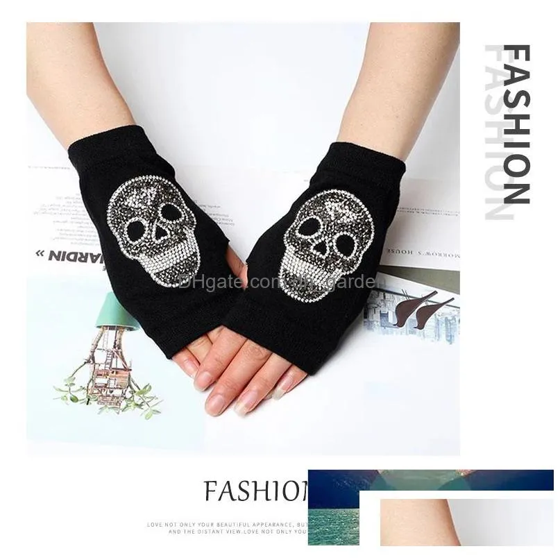 new thin gloves hot rhinestone skull men and women exposed half finger student autumn and winter writing touch screen gloves