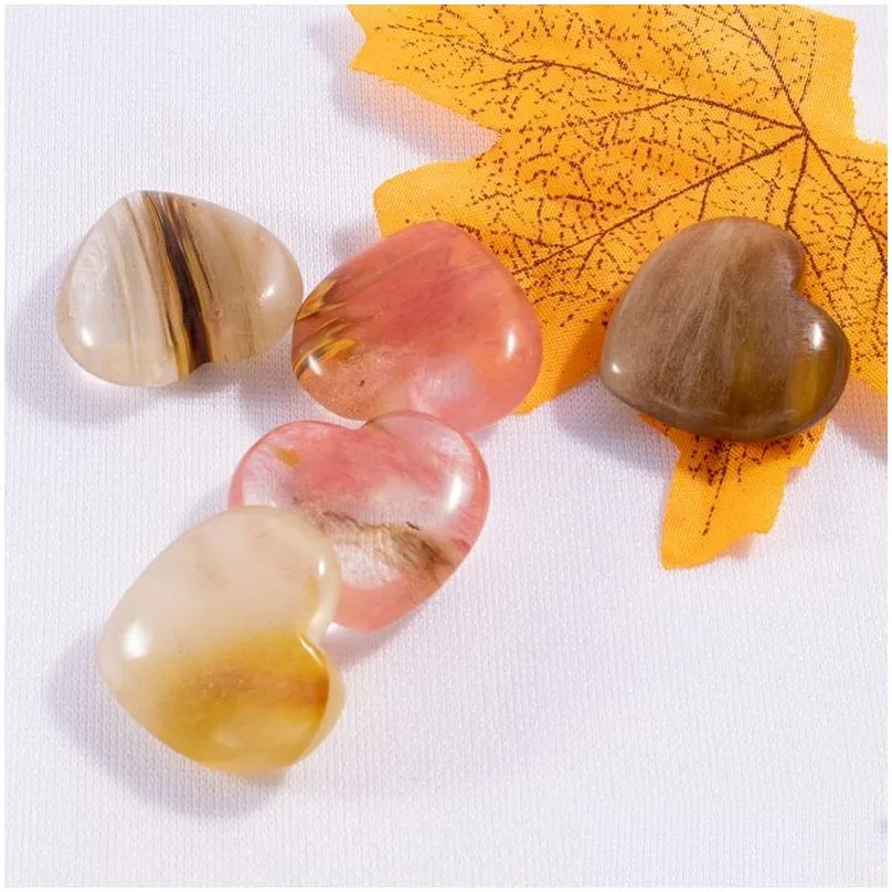 natural crystal stone party favor heart shaped gemstone ornaments yoga healing crafts decoration 20mm