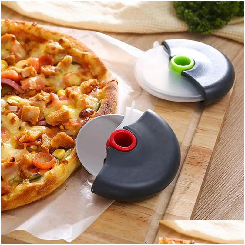 stainless steel pizza cutter home kitchen tools circular roller cake knife washable knives portable cover gadgets