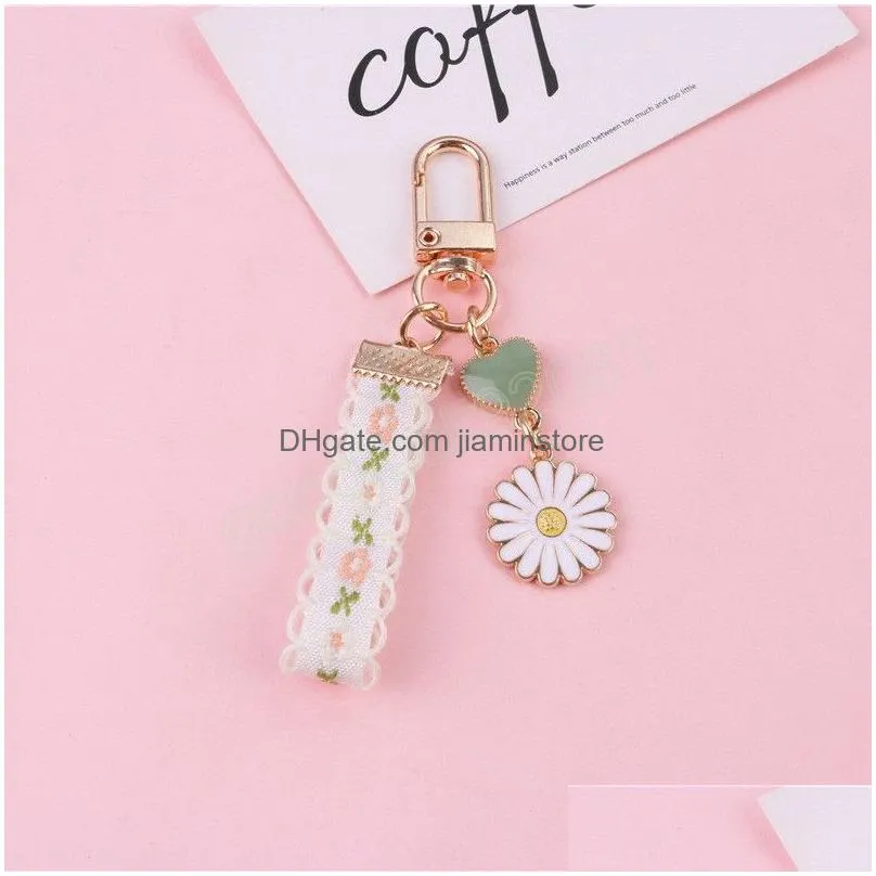 trendy korean fashion flower keychain lanyard lace ribbon cute daisy pendant key chain car keyring holder bag charms accessories