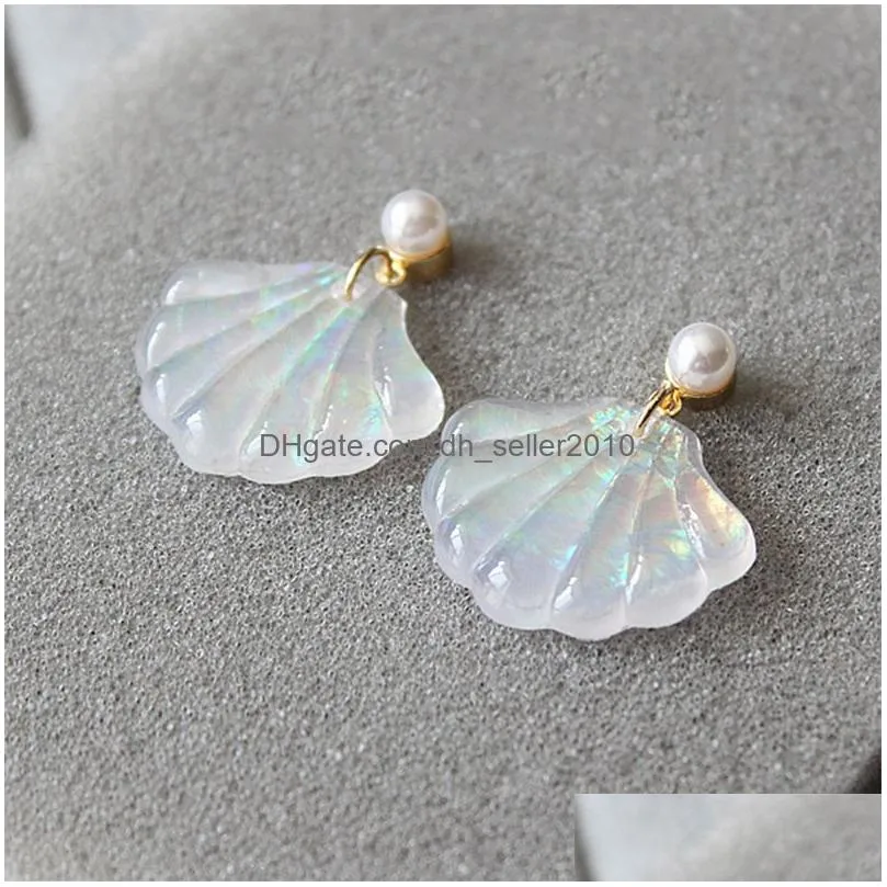 2019 rainbow pearl shell earrings new exquisite allergy unique romantic resin stone stud earrings jewelry colorful mermaid high