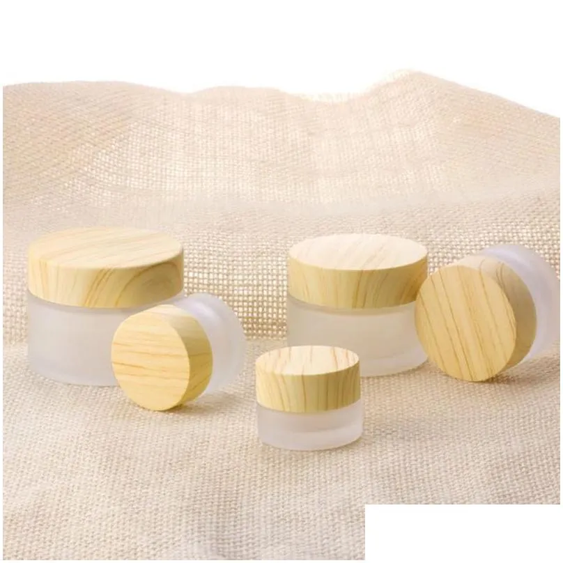 5 10 15 30 50 g / ml empty refillable containers with wooden grain screw caps and inner lids round glass jars for cosmetic body