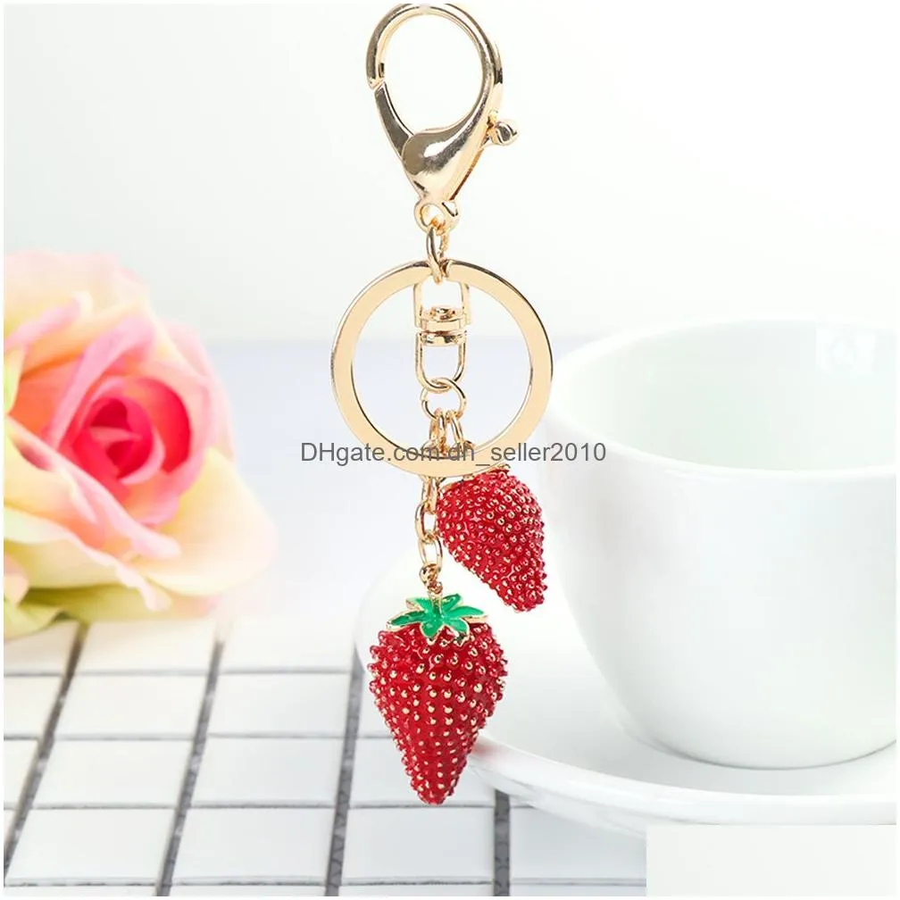 1pc strawberry metal key chain fashion rhinestone key ring handbag pendant lover gifts portable personalized multifunctional