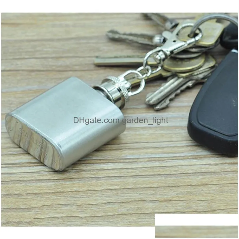 1oz stainless steel hip flask with keychain outdoor portable mini flask pocket wine flask whisky alcohol bottle liquor hip flasks