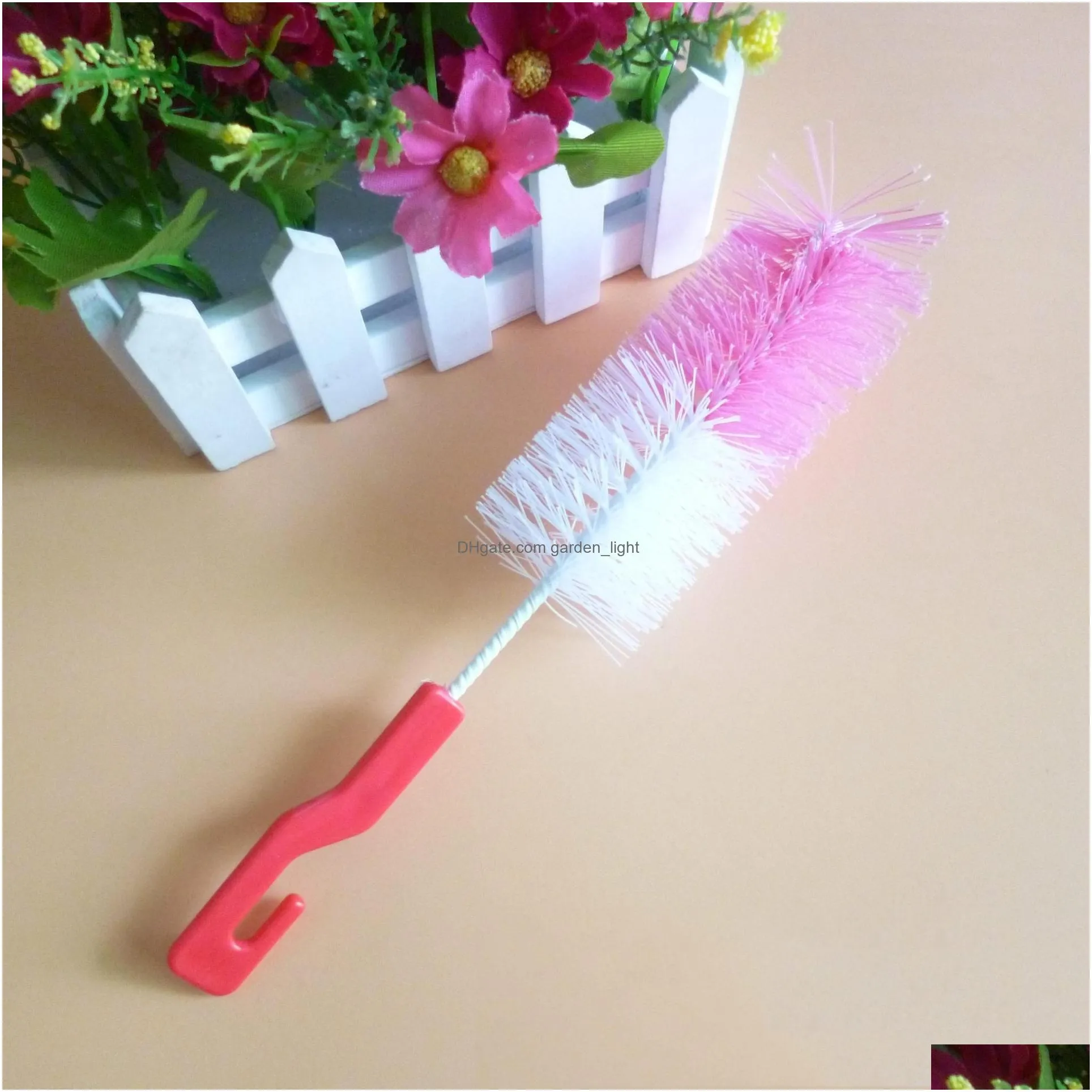 wholesale food grade baby milk bottle cleaning brush with hook mix colors convenient nipple feeding water tee cup brush dh0449