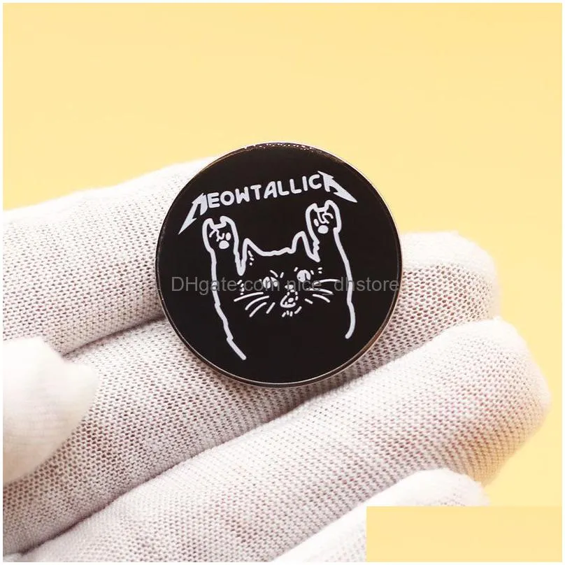 retro rock music cartoon brooch gothic band cat metal badge round pin