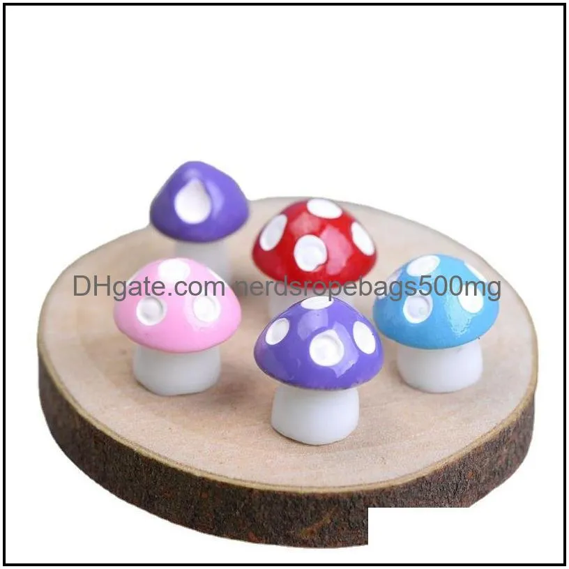 small resin mushroom halloween party decorations outdoor party festival prop decoration