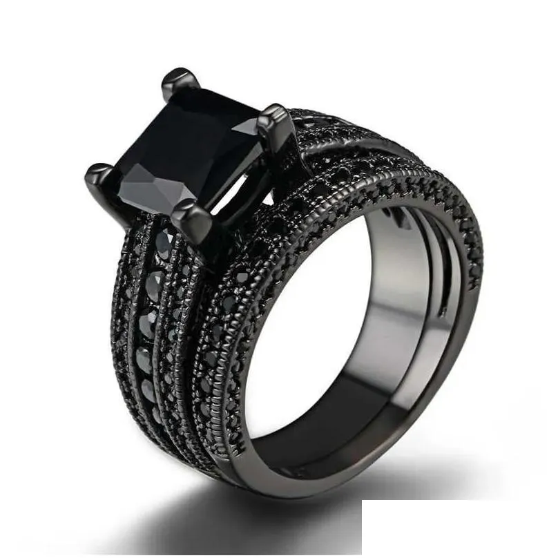 Rings Charm Couple Rings Romantic Women Black Rhinestones Zirconia Rings Set Simple Men`s Stainless Steel Ring Wedding Party Jewelry