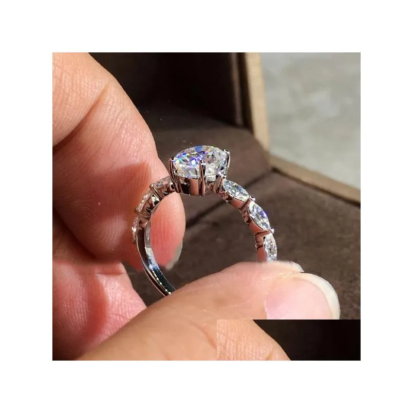 Cross-border fashion simple diamond ring round zircon ring manufacturer direct selling wish hot selling boutique jewelry