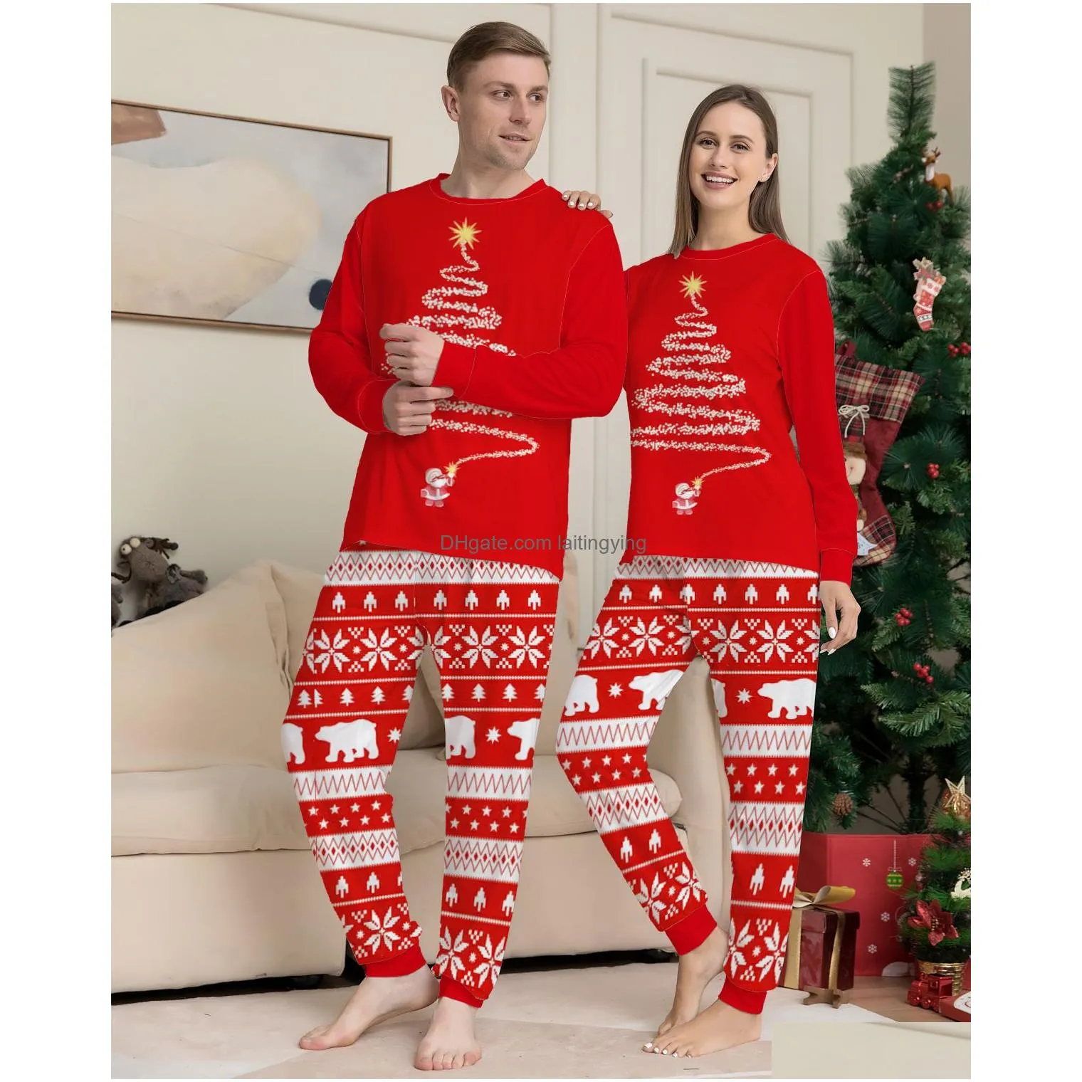 family matching outfits xmas clothing pajamas red print santa claus fireworks festive pattern mom and dad me christmas costume 221121