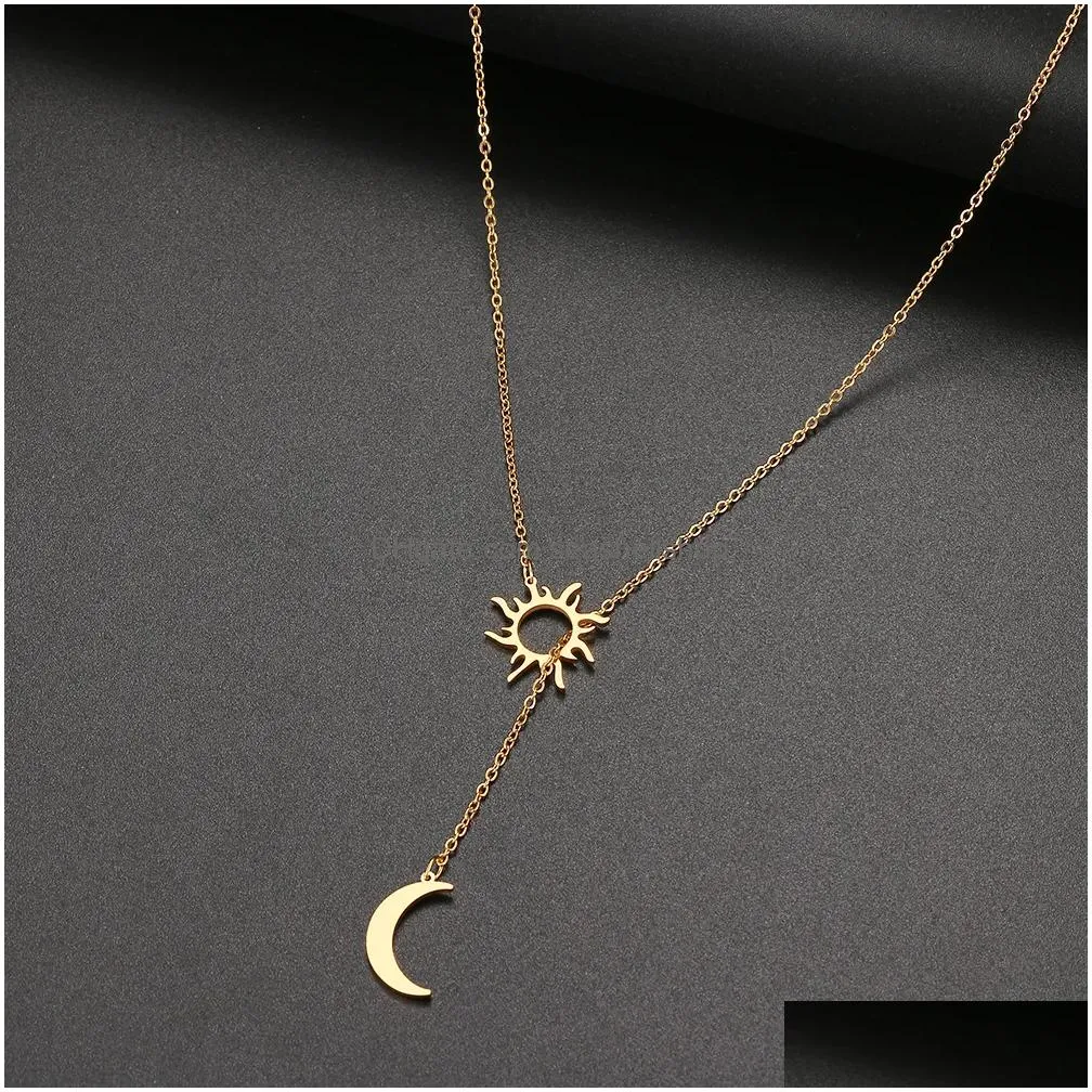 Pendant Necklaces Stainless Steel Sun Totem And Moon Necklace For Women Fashionable Exquisite Summer Must-Have Party Friend Jewelry Dr Dhlbi