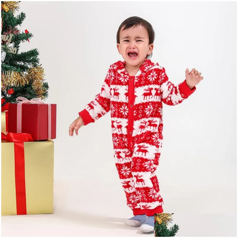 family matching outfits christmas family matching pajamas flannel mother daughter father baby kids sleepwear mommy and me nightwear clothes