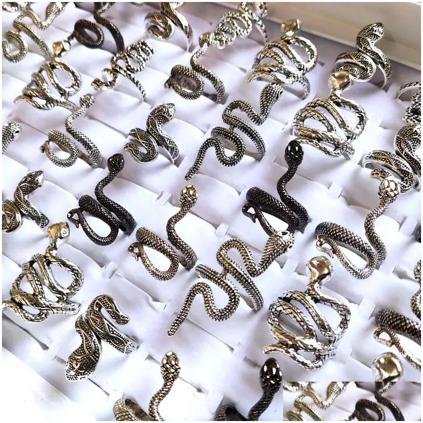 Band Rings Wholesale 30Pcs/Lot Top Mix Retro Punk Exaggerated Snake Ring Men Women Hip Hop Animal Cool Biker Rocker Jewelry Antique Si Dhj31