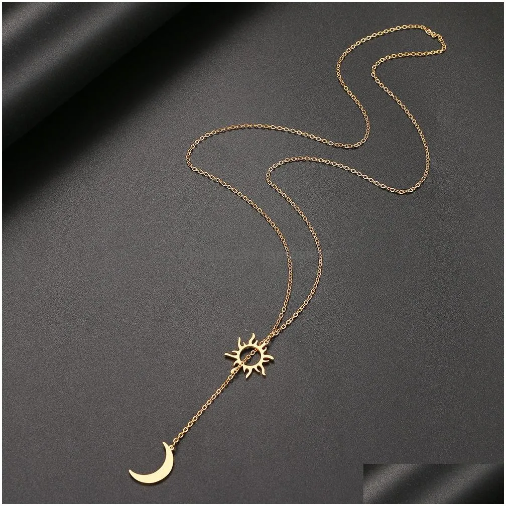 Pendant Necklaces Stainless Steel Sun Totem And Moon Necklace For Women Fashionable Exquisite Summer Must-Have Party Friend Jewelry Dr Dhpj9