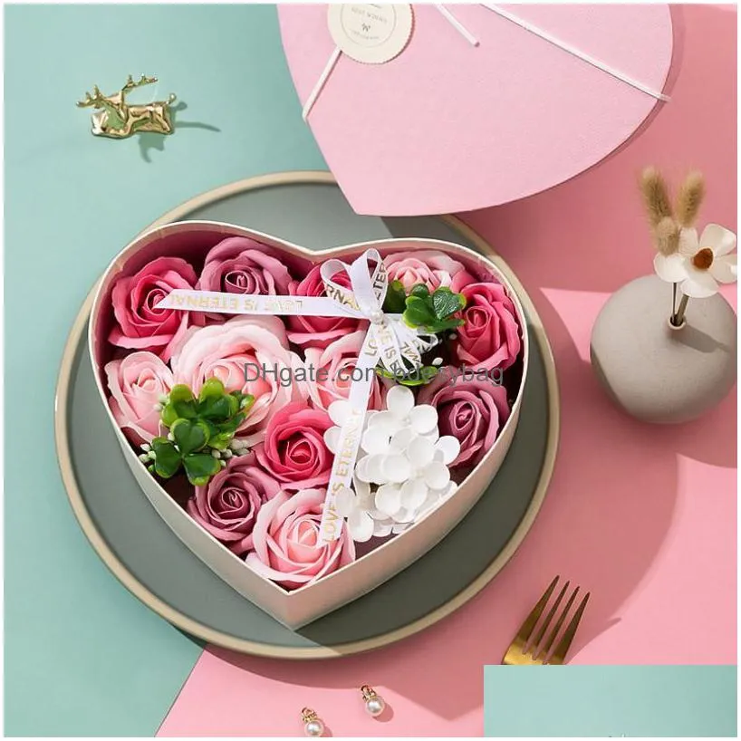 Decorative Flowers & Wreaths Valentines Day Soap Flower Heart-Shaped Rose Flowers And Box Bouquet Wedding Decoration Gift Festival Dro Dhyuq