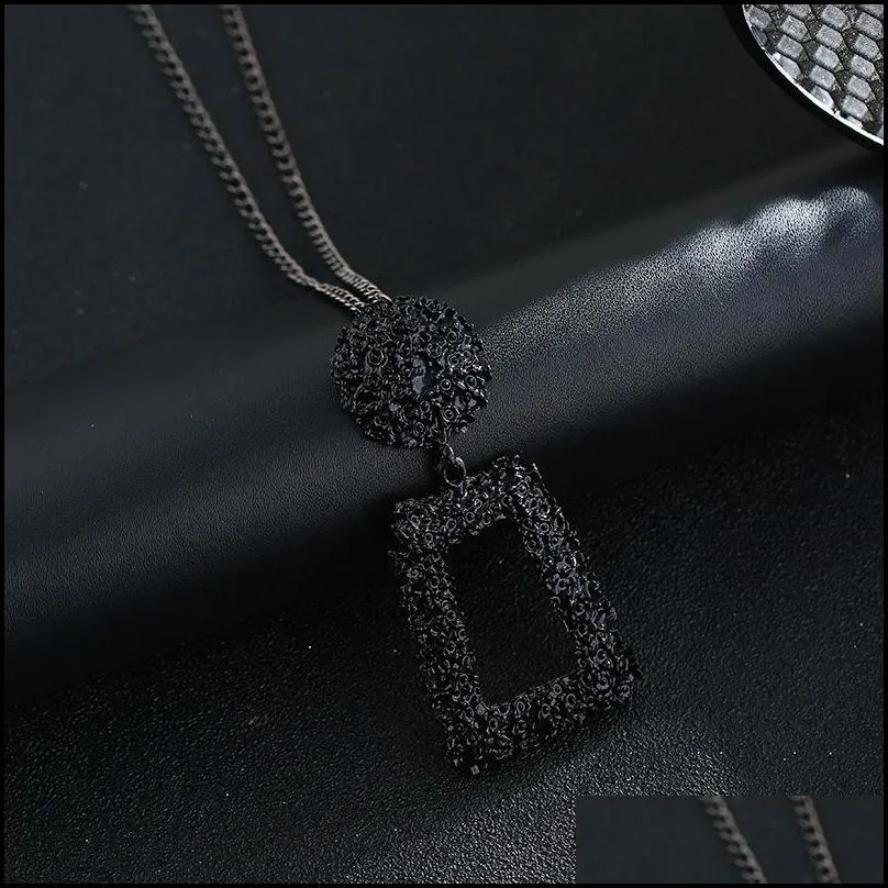 Pendant Necklaces Pretty Statement Necklace Pendant Design Long Chain Geometric Exaggerate Jewelry Accessories Maxi Drop Delivery Jewe Dhl6W