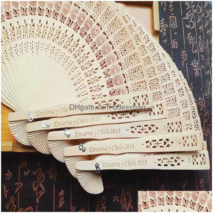 Chinese Style Products Chinese Style Products 20/60 Pieces Of Personalized Carved Wood Wedding Fans Gifts For Guests Birthday Party Ba Dhz8X