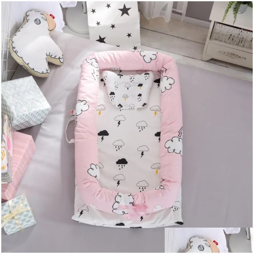 Portable Baby Bassinet for Bed Baby Lounger for Newborn Crib Breathable and Sleep Nest with Pillow2360