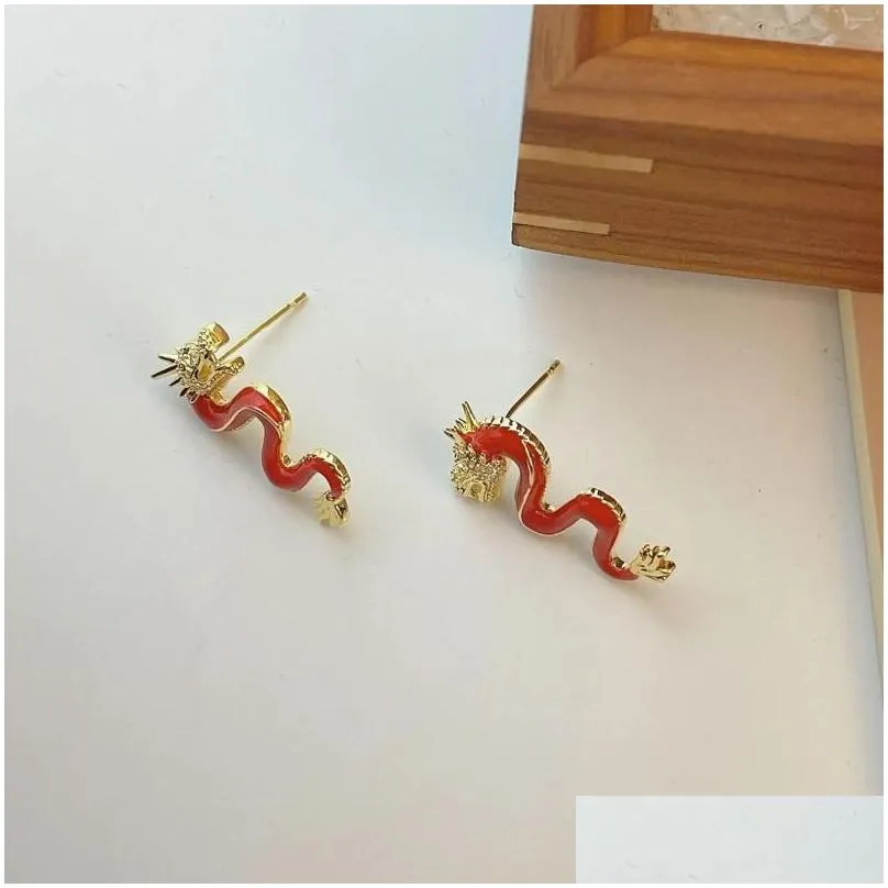 Stud Earrings Retro Chinese Style Red Zodiac Sign Dragon Temperament Light Luxury High-end Sense Personalized Painting Oil Female