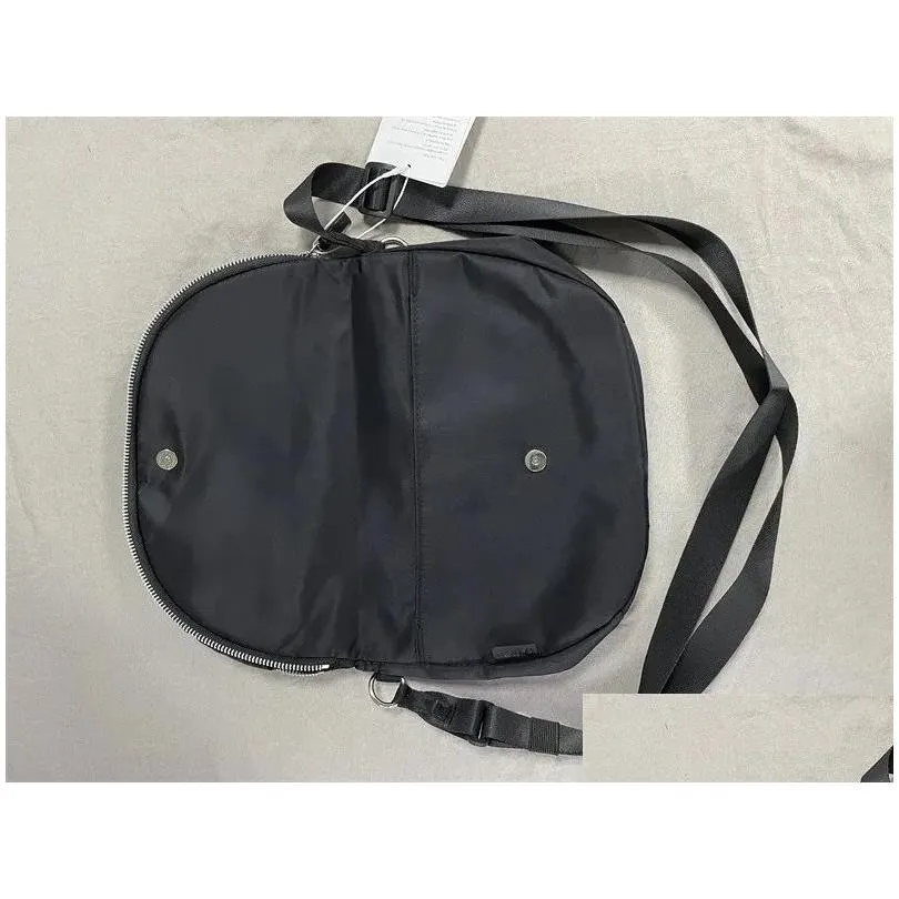 LL Unisex xOutdoor Bags Crossbody Bag Gym Elastic Adjustable Strap Shoulder Chest Bag Belts Fanny Pack Black