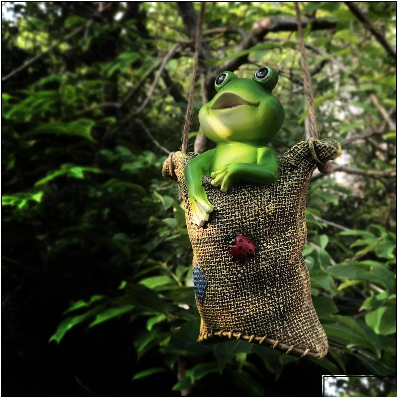 Garden Sets Creative Cute Frogs Cat Dog Resin Lying Santa Claus Statue Hang On Tree Decorative Pendant Indoor Outdoor Decor Ornament