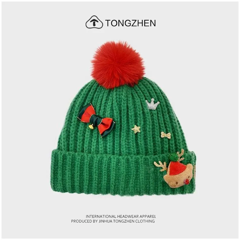 Factory direct Hot-selling caps Christmas adult knitted wool hat Santa Claus men`s and women`s cold hat pullover hat fall winter