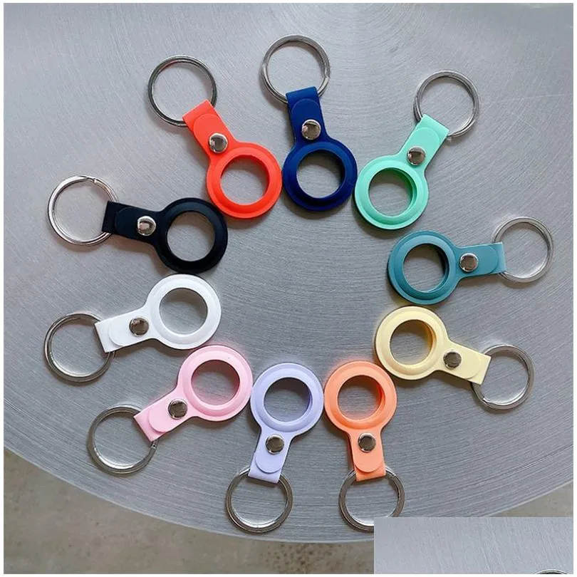 Colorful Silicone Keychain Party Favor Anti-lost Airtag Protector Bag All-inclusive keychain locator Small Gift with Package