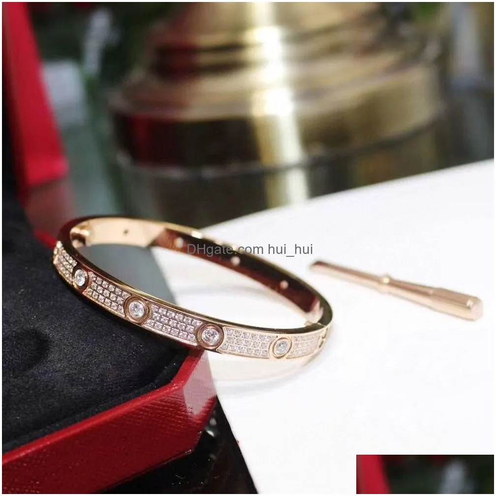 Bangle 2022 Luxury Top Fine Brand Pure 925 Sterling Sier Jewelry For Women Easy Lock Fl Main Diamond Love Wedding Engagement Screwdr Dh3Ig