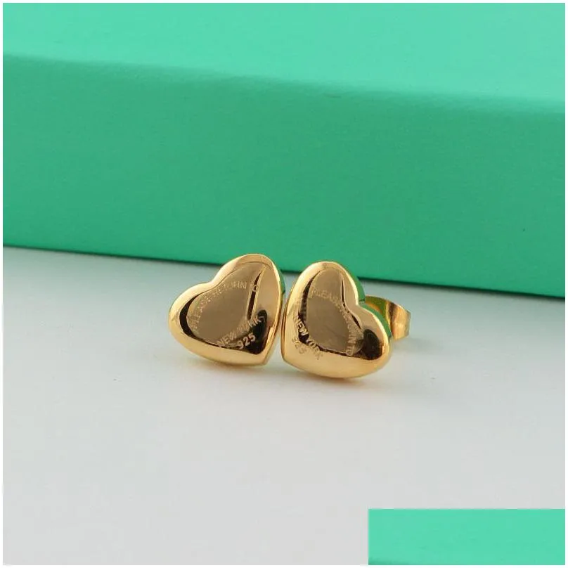 top luxury stud women fashion heart love letter earring classic size stainless steel couple gifts designer jewelry engagement earrings wholesale for girl